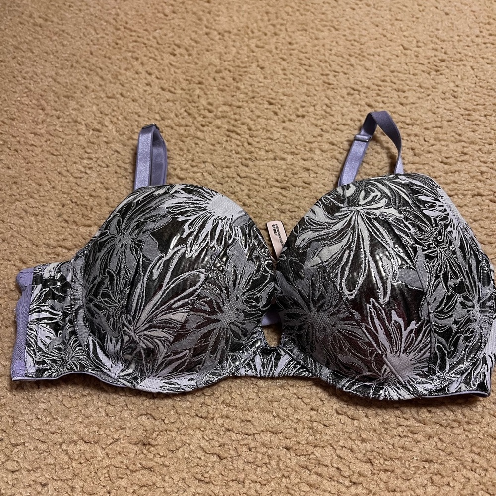 Victoria’s Secret Dream angels push up bra